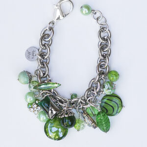 greengoddessbuttonbracelet