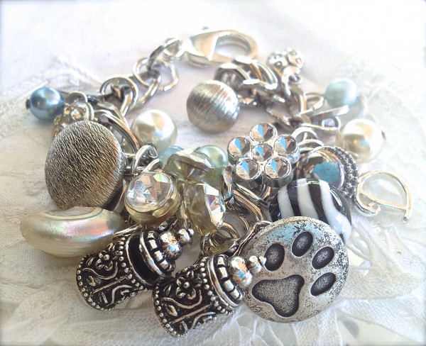 bracelet-charms.jpg.