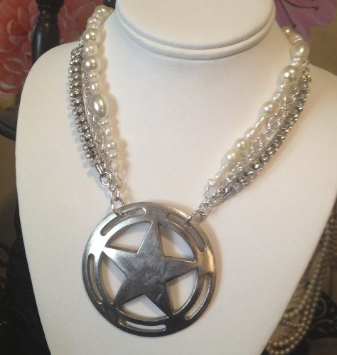 necklace-texas-star-pearls.jpg