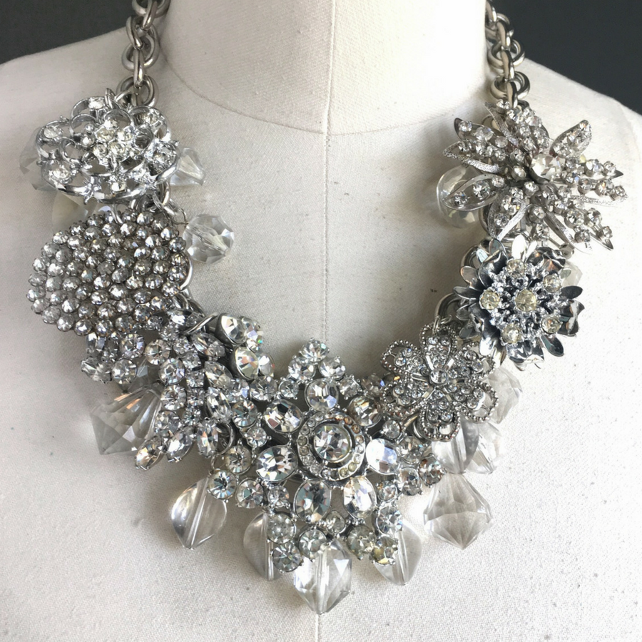 wowzer-rhinestone-necklace.jpg