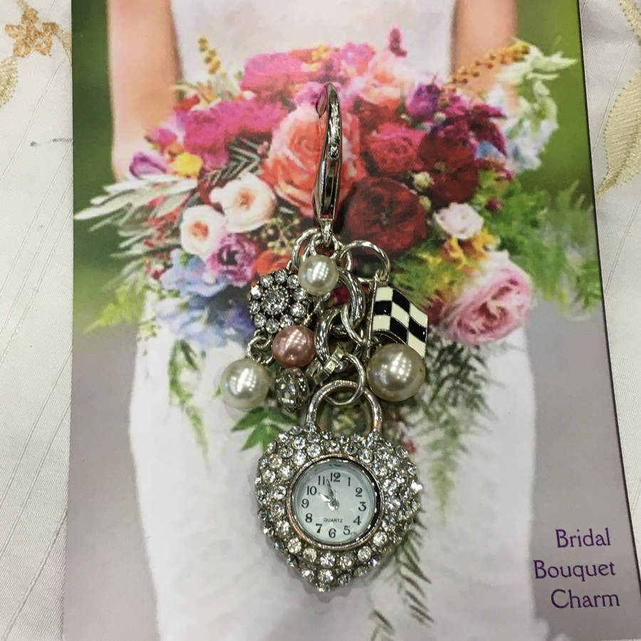 racing-bling-bouquet-charm.jpg