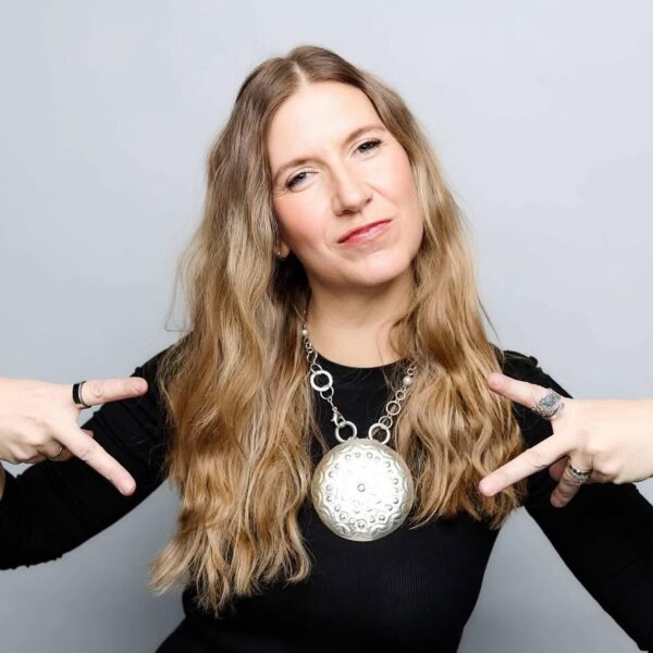 When it’s buckle day at work and you don’t wear a belt buckle, you buy one from me and send this cute pic.